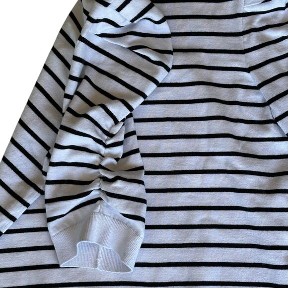 Womens Top Size Medium Black White Puffy Shoulder 3/4 Sleeve Sweater - Picture 5 of 6